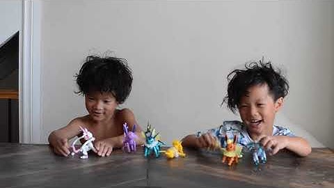 Pokemon Every Eevee Evolution lego set by Mega Construx