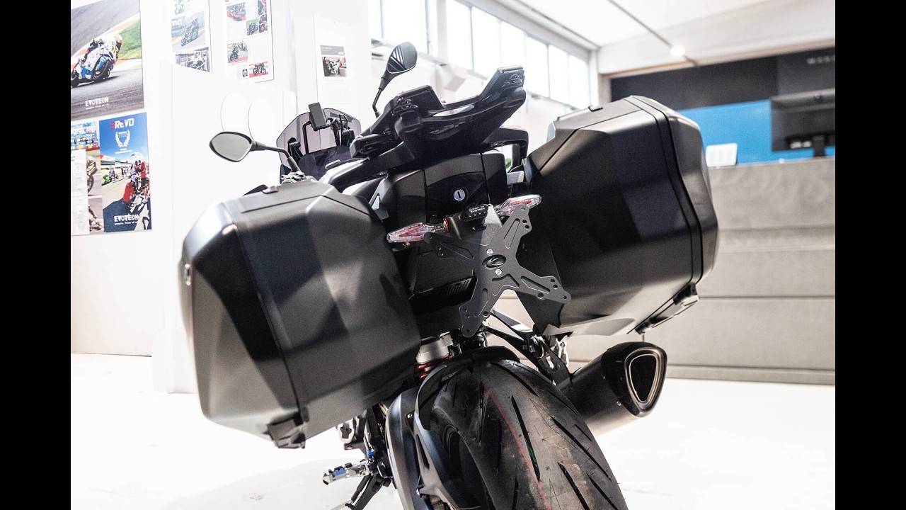 Montaggio Portatarga Evotech BMW S 1000 XR (2025-2026) | Tutorial Step-by-Step
