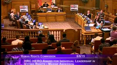Maxine Anderson receives HRC HERO Award