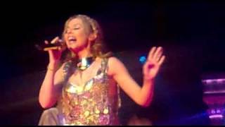 Kylie Minogue - There must be an angel (playing with my heart) (live in Milan 08/03/2011)