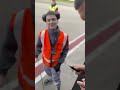 🔟📹 Este hincha Xeneize se llevó la FIRMA de Juan Román Riquelme en el aeropuerto.