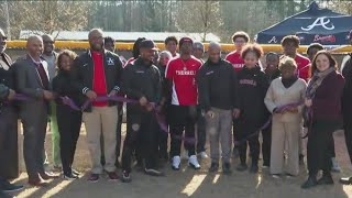 Braves donate sports equipment to high school