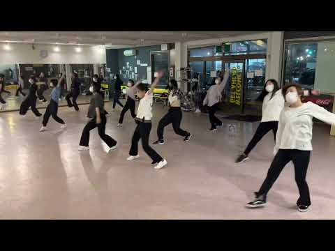 磐田スタジオ(木)JAZZ HIPHOP