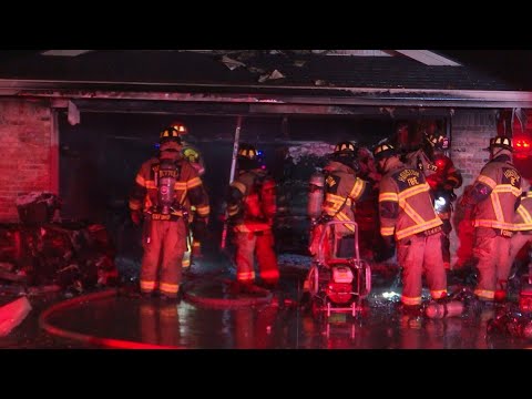 Lightning strike sparks house fire in west Houston - YouTube