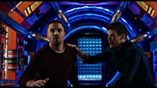 The Flash 5×09 ElseWorlds| Oliver phases| Team Flash lock up Barry and Oliver