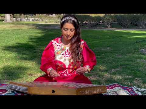 مينا بنوش روسرى بنفش