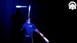 Club Juggling by Valentín López (Menor Malabares) from Argentina | IJA Tricks of the Month