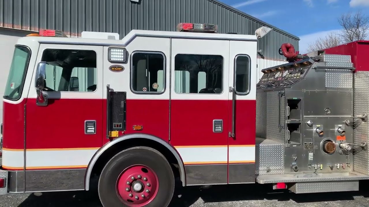 1999 KME 1750/1000 KME Rural Pumper