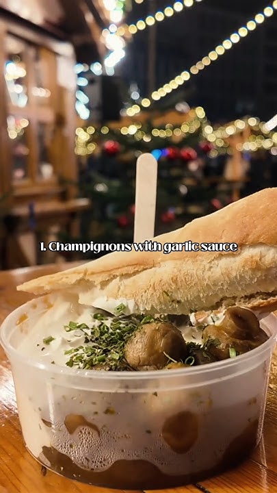 6-food-and-drink-that-you-need-to-buy-in-frankfurt-christmas-market
