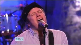 Fall Out Boy - America's Suitehearts (Live At The Ellen Degeneres Show)