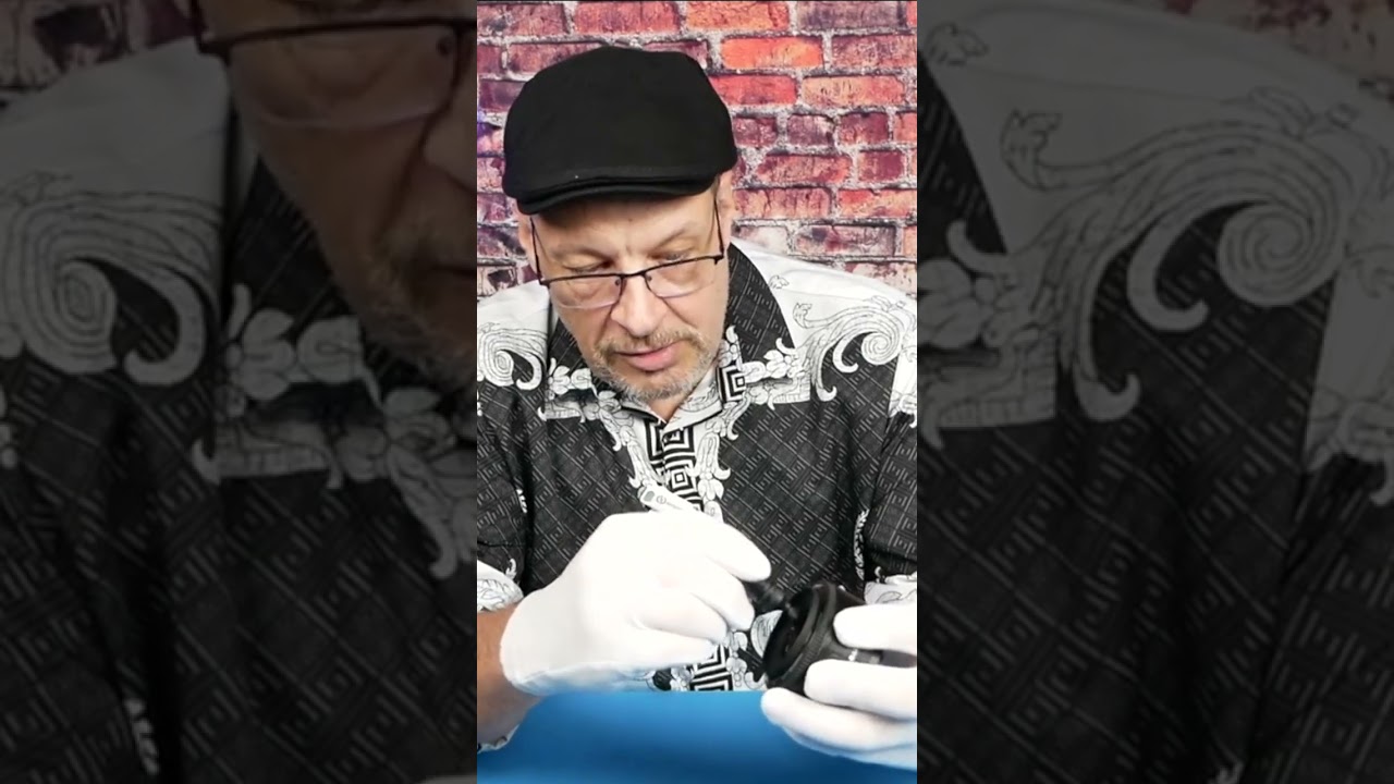 Clean your camera lens with a Lens pen!