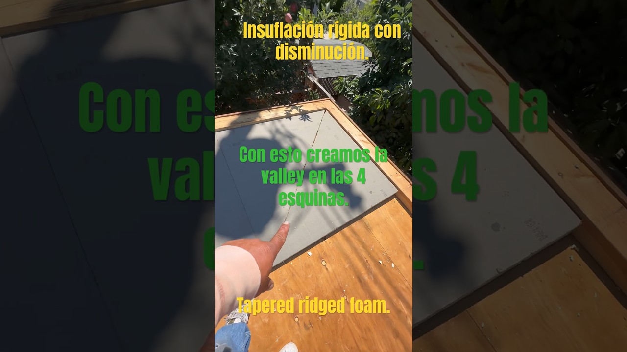 Insulación rígida con disminución. 