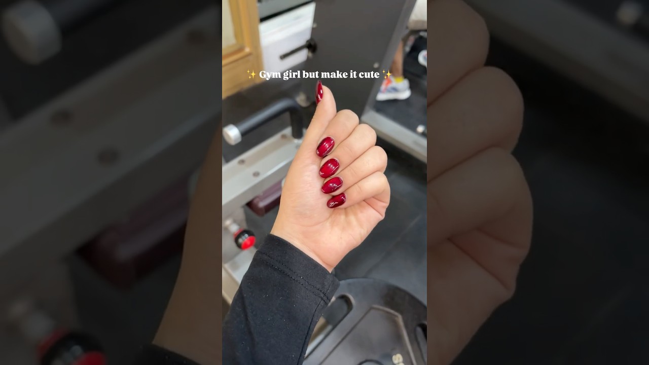 Gym girl/ nails/ 