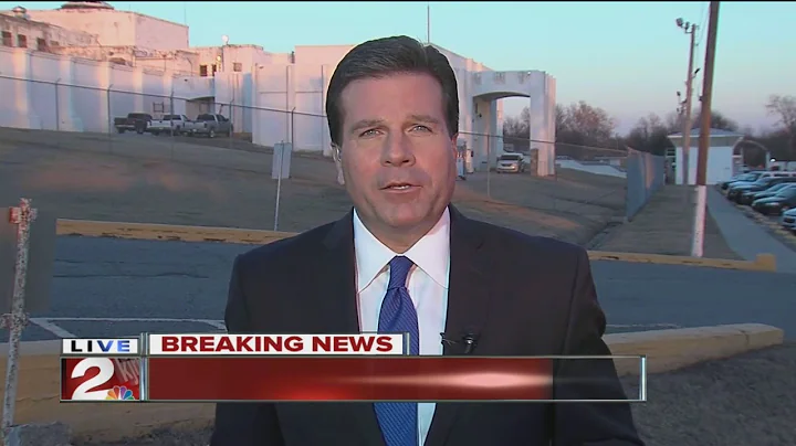 5 pm breaking news Warner execution put on hold