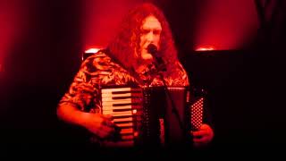Weird Al Performs Nature Trail to Hell