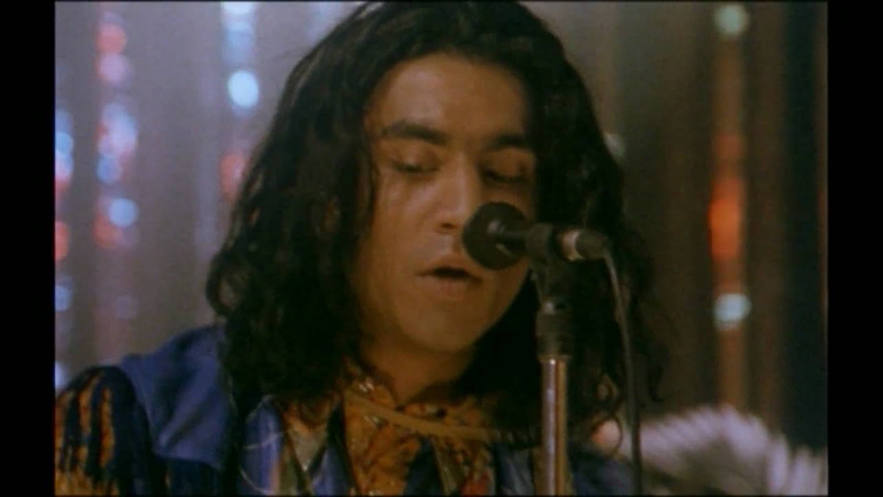 Naveen Andrews(Sayid from Lost) sings country
