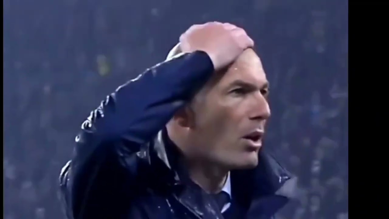 Топ-10 штрафных ударов через себя в истории футбола