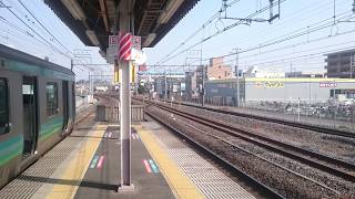 特急上り、E657系10連、通過(103km/hr)。快速下り、E231系15連、到着。バイノーラル録音