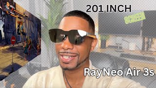 RayNeo Air 3s | Turn Your Devices Into A Theater Wherever You Go
RayNeo Air 3s- https://amzn.to/4jRyMbj
Hello folks, in todays video I review the new RayNeo Air 3 Smart glasses.These are some really cool smart glasses. Not VR, or AR, these smart glasses are XR ( Extended Reality). Imagine watching a 201 inch screen through your glasses. Its almost like youre sitting in a theater. These glasses are perfect for when youre traveling and want to blow up your phone, tablet, laptop, or gaming system screen. All you have to do is plug in the RayNeo Smart glasses into your device and you have an instant screen. The RayNeo Air 3 are definetly next generation with a 1080p screen resolution and a 200,000:1 contrast ratio, you can easily watch your favorite high def movies with brillant clarity. The RayNeo Air 3 smart glasses are the perfect addition to your portable devices.
#rayneoair3s #xrsmartglasses #smartglasses #xrglasses
———
Visit my Technology Website:
https://Plentyofgadgets.com
Where to find me:
http://Instagram.com/markfrankstechreviews
https://twitter.com/markfrankstechreviews
https://facebook.com/plentyofgadgets
🎥 WHAT I USE TO MAKE VIDEOS
Camera:
Canon M50- https://amzn.to/44lf3cA
Lighting:
Neewer Lighting 2 Pack- https://amzn.to/3NNiEZO
Neewer Softbox- https://amzn.to/3O4ox6n
Helix Led Floor Light-
Audio:
MOVO Wireless Lavier- https://amzn.to/3JQa8bu
MOVO VXR10 Shotgun Mic- https://amzn.to/43gUWLq
———
This video description contains affiliate links, which means I may earn a commission if you make a purchase through these links at no extra cost to you.
——— RayNeo Air 3s | Turn Your Devices Into A Theater Wherever You Go