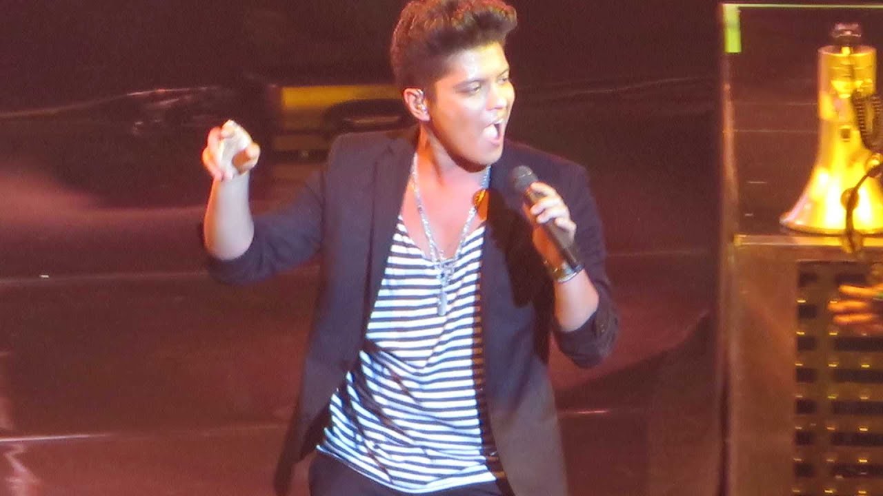 Bruno Mars LIVE at the Chelsea theater May 24, 2014