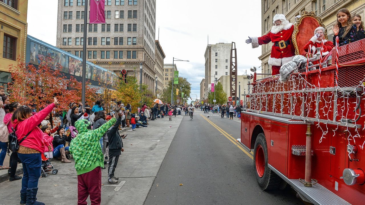 The 90th Downtown Fresno Christmas Parade celebrates past decades YouTube