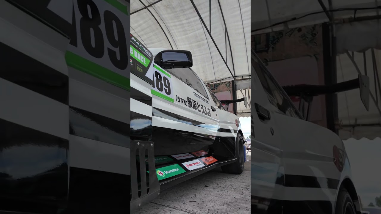 Takumi's Final Form. This thing makes 550hp from a 3Sbeams Turbo. 