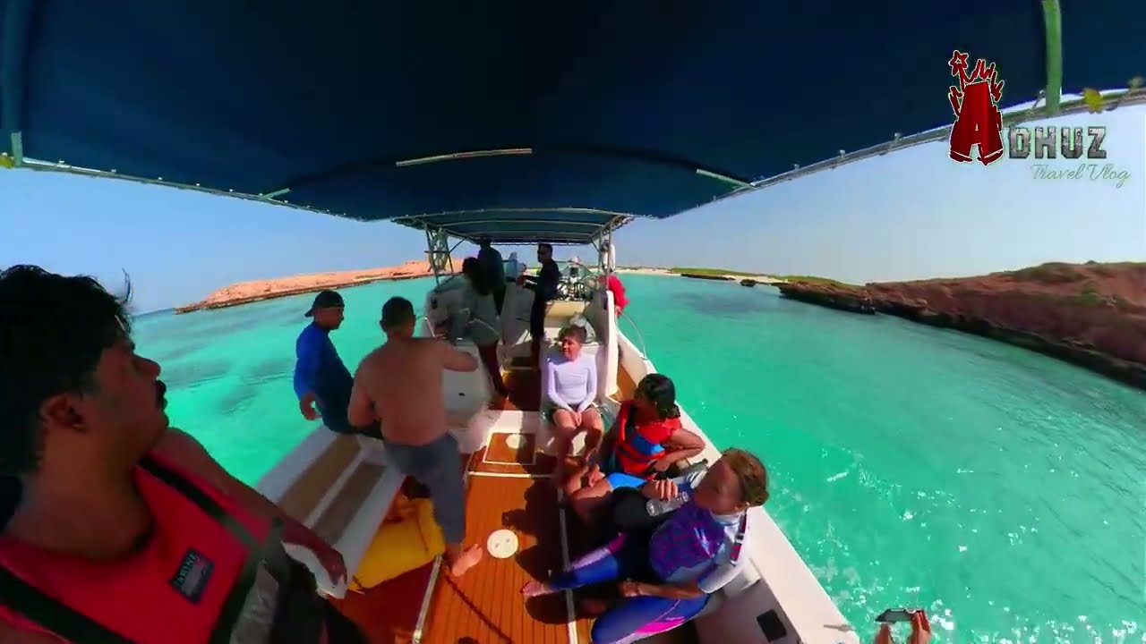 Boat trip to  Daymaniyat Island, Muscat, Oman