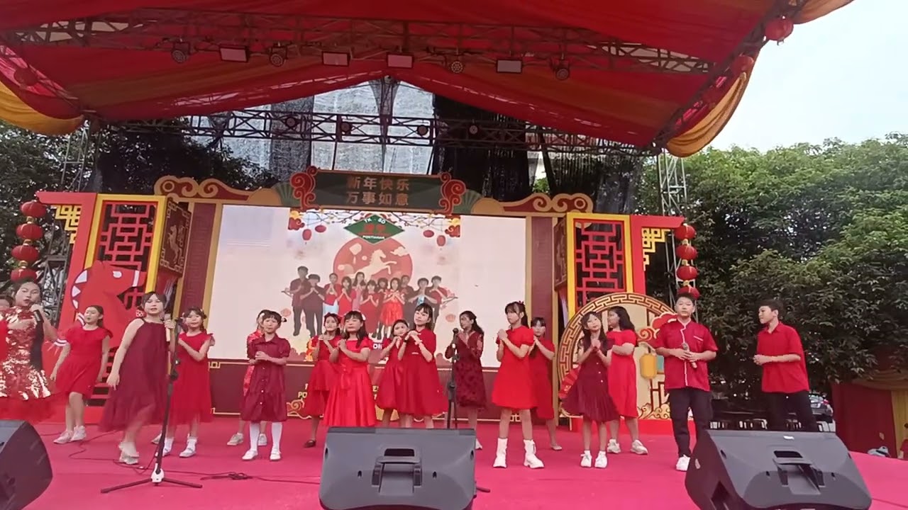 Karya Yosef Choir - Happy CNY - show di panggung Cap Go Meh Diponegoro - 25 Feb 2026