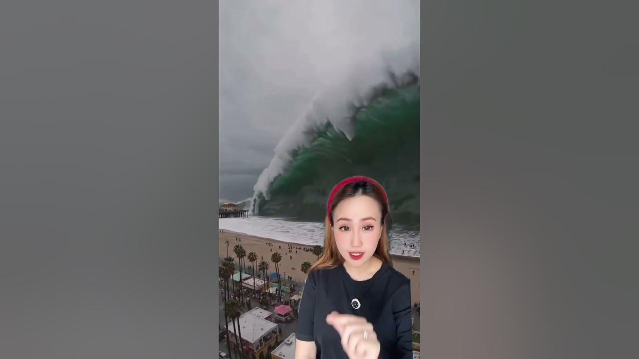 Tsunami 2025 di indonesia