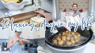 DAY IN THE LIFE | tj maxx haul, crockpot recipe, nails | Lauren Yarbrough