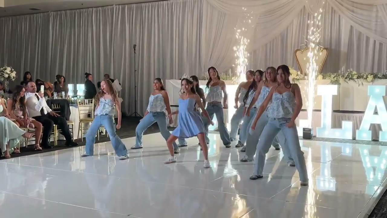 AB STUDIO “BAILE SORPRESA” 