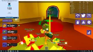 playing Candy Collecting Simulator (Hallowen Simulator) and other games