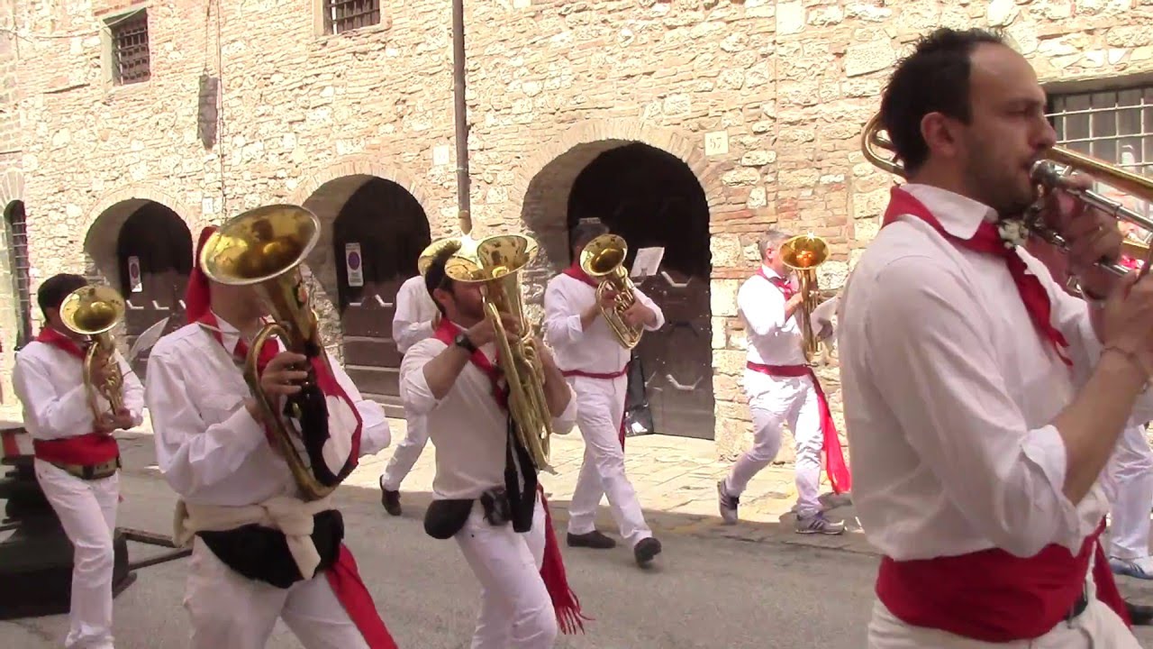 Festa dei ceri 2016 Gubbio 15 maggio - Spettacolo della banda musicale
