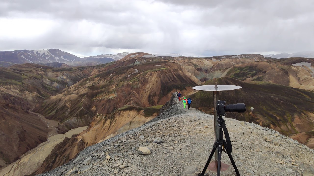 Bláhnúkur top - Landmannalaugar, Iceland — Blahnukur — video poster