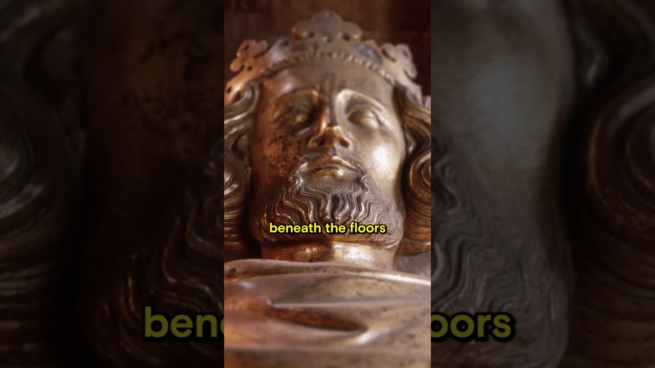 Film backdrop image for Secret Crypt Lies Underneath Capitol Building (2024)