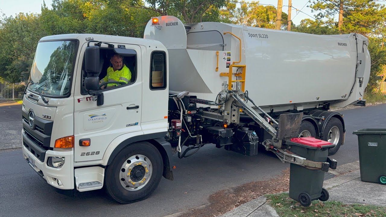 Strathfield Garbage - Brand New Hino