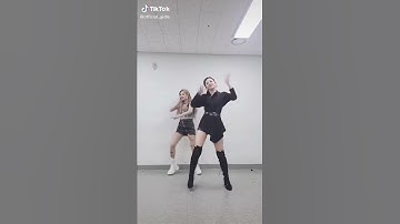 GIDLE SOYEON & REDVELVET SEULGI DANCE DUMDi DUMDi