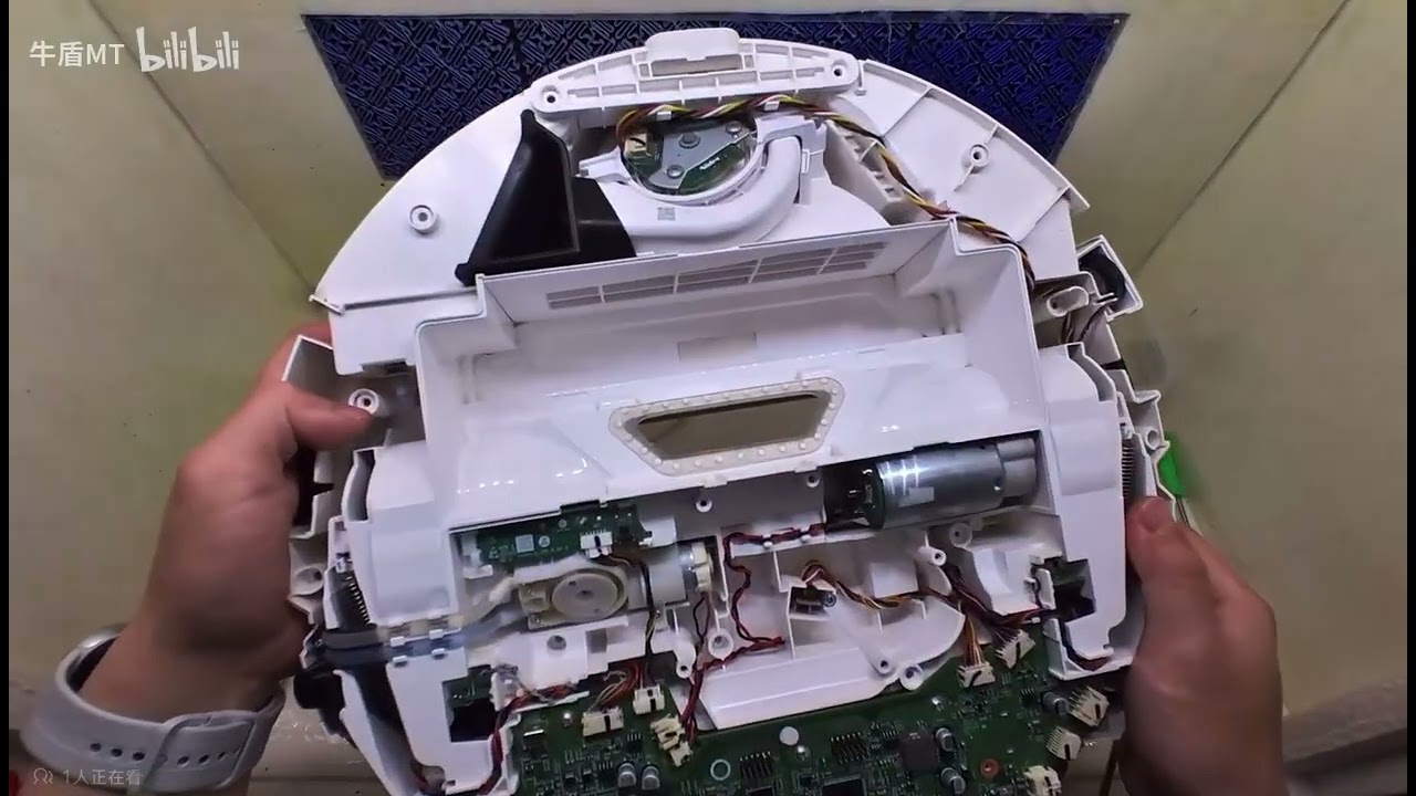 How to Replace Drive Wheel on Roborock S7 (Fix Error 5)