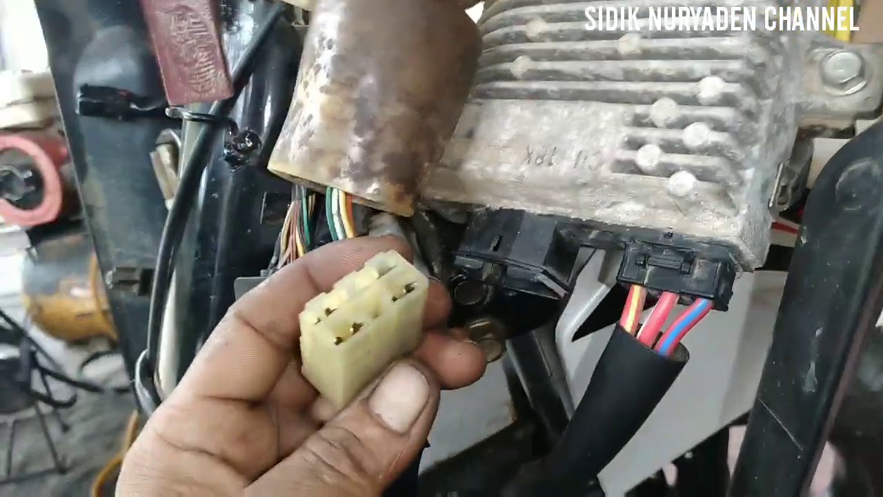 PENYEBAB DAN CARA MENGATASI/MEMPERBAIKI  VARIO INJEKSI 125,150 TIDAK HIDUP SUSAH MENYALA.