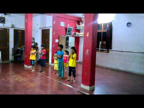 Easy dance for kids Happy Hour main song ABCD 2 movie
