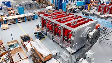 Assembly of a Hyper Compressor in Time Lapse