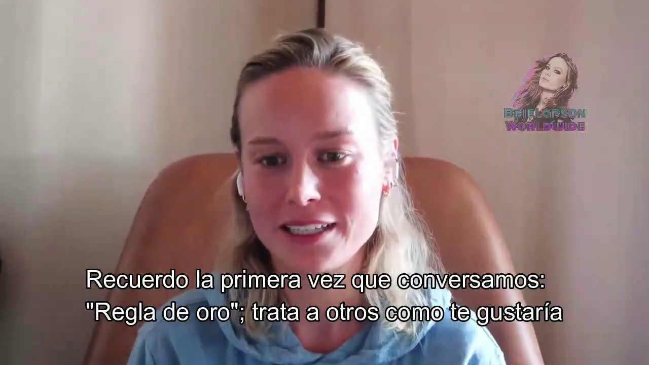 Brie Larson talks with Justina on how not to be paralyzed in social media (subtitulado)