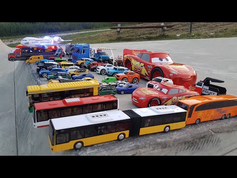 Toy Cars driving and play Sliding Cars with too many cars Video for Kids