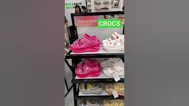 Style in crush /now  Trending / different designs in #CROCS