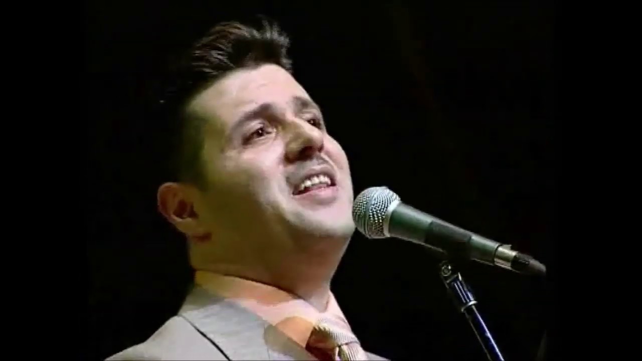 إنت هوي المسيح ابن الله الحي - أيمن كفروني في حفل حي Ayman Kafrouny Live