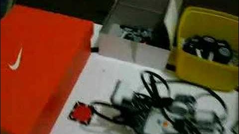 my first nxt carbot which finds its path