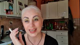 Я грубая дочь? Или Телефон глючит? Влог с Украины.Взрослые родители .Мама и дочь