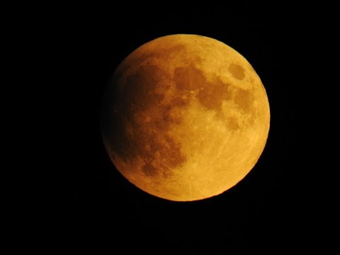 Video: Was ist bei einer Mondfinsternis in der Mitte?