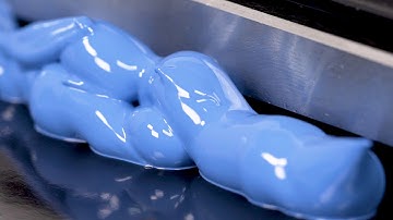 Testing the Opacity of Professional Acrylic Paint | Winsor & Newton