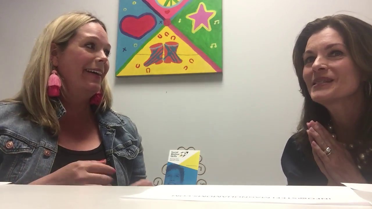 FriendCast - Elizabeth Elder founder of Steel Magnolia Moms Group